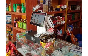 Dual-screen interactive with facial recognition is more intelligent:  dual-screen All-In-One POS machine with face-scan payment for retail tobacco and alcohol stores
