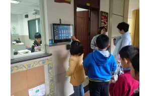 Fast attendance by face-scan or card reading  :  face recognition electronic class billboard project for school